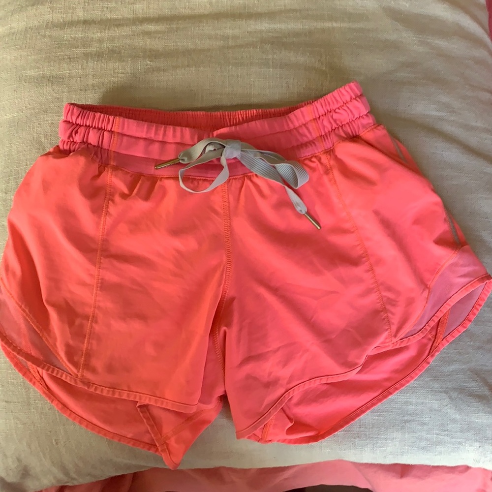Lululemon Size 4 Tall Hotty Hot Shorts Hot Pink